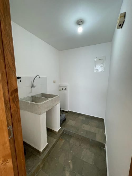 Apartamento de 2 alcobas en arriendo en San Lucas, Envigado, 120 m² · foto 9 de 24