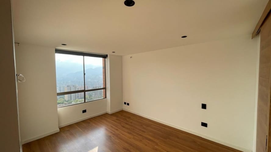 Apartamento de 2 alcobas en arriendo en San Lucas, Envigado, 120 m² · foto 16 de 24