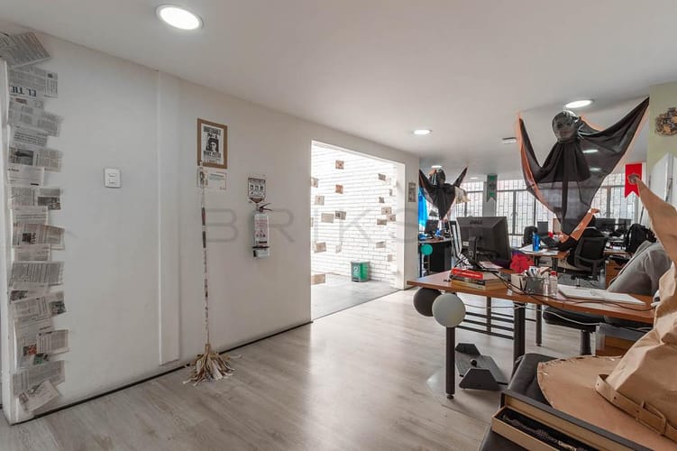 Casa de 1 alcoba en venta en La Soledad, Bogotá, 1810 m² · foto 3 de 24