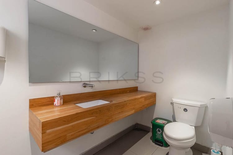 Casa de 1 alcoba en venta en La Soledad, Bogotá, 1810 m² · foto 4 de 24