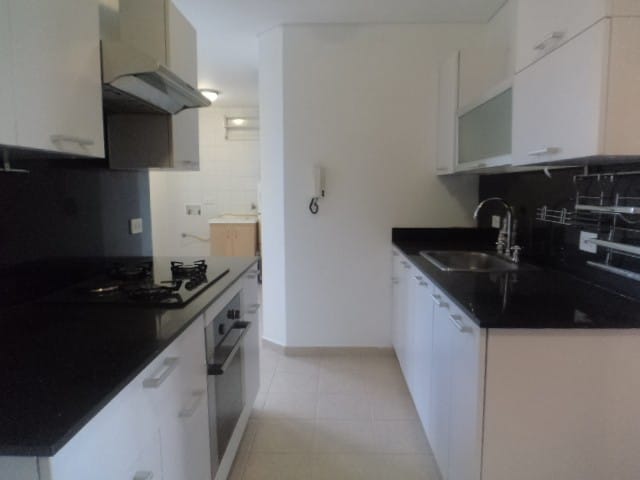 Apartamento de 3 alcobas en venta en Colina Campestre, Bogotá, 142 m² · foto 3 de 24
