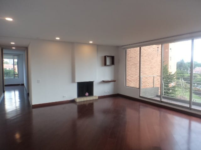 Apartamento de 3 alcobas en venta en Colina Campestre, Bogotá, 142 m² · foto 5 de 24