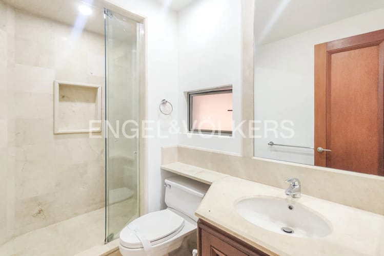 Apartamento de 3 alcobas en arriendo en La Cabrera, Bogotá, 310 m² · foto 18 de 24