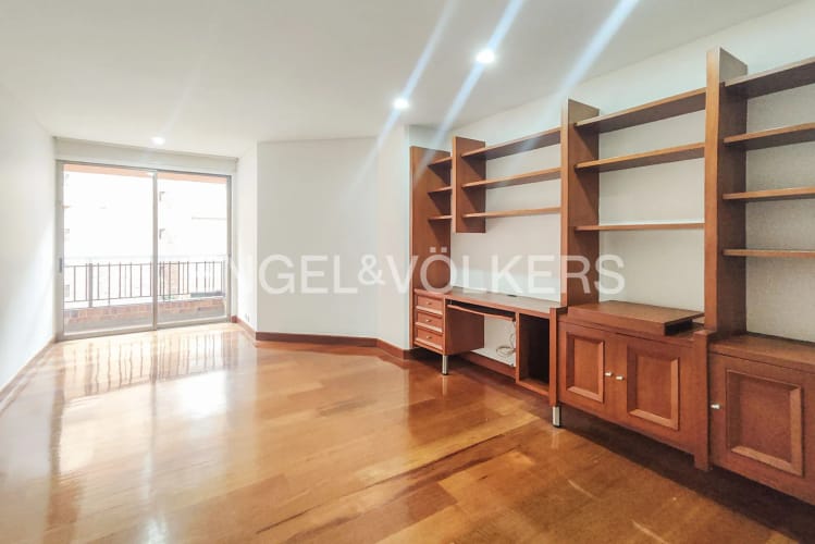 Apartamento de 3 alcobas en arriendo en La Cabrera, Bogotá, 310 m² · foto 11 de 24