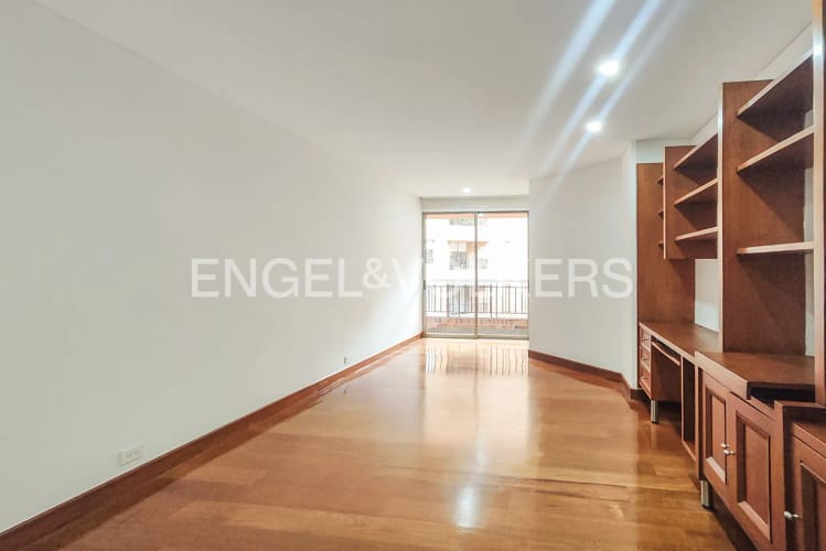 Apartamento de 3 alcobas en arriendo en La Cabrera, Bogotá, 310 m² · foto 10 de 24