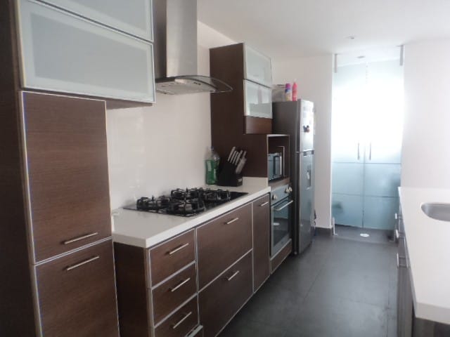 Apartamento de 2 alcobas en arriendo en Santa Barbara, Bogotá, 73 m² · foto 3 de 24
