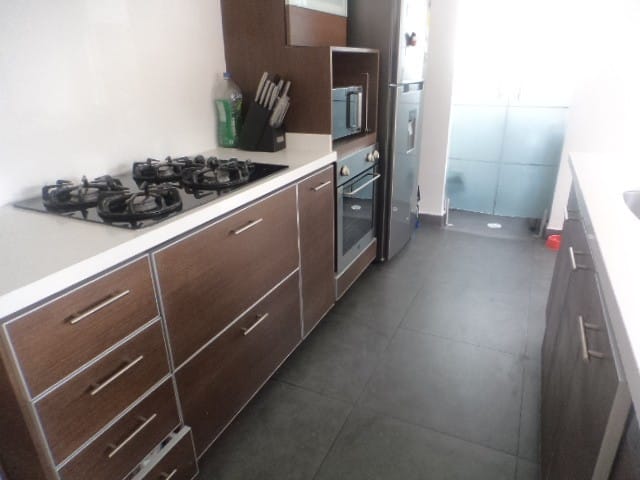 Apartamento de 2 alcobas en arriendo en Santa Barbara, Bogotá, 73 m² · foto 4 de 24