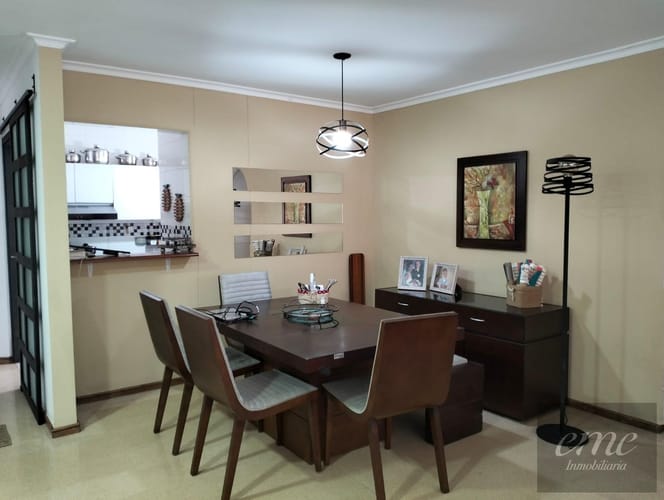 Apartamento de 3 alcobas en arriendo en Lalinde, Medellín, 130 m² · foto 2 de 24