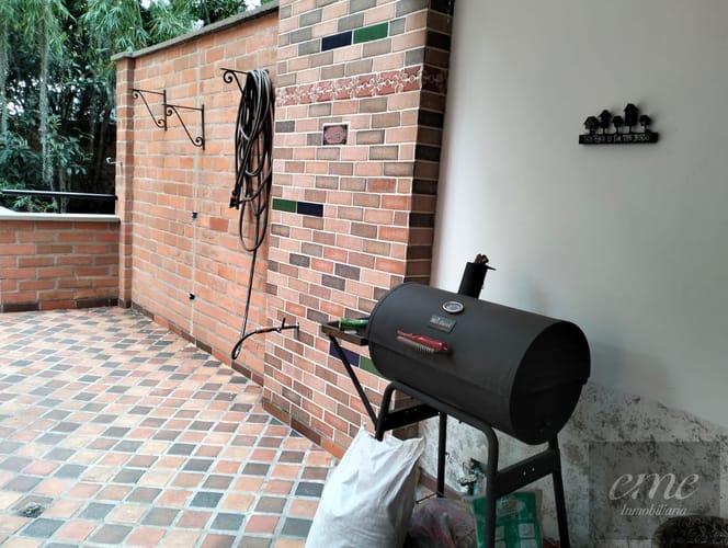 Apartamento de 3 alcobas en arriendo en Lalinde, Medellín, 130 m² · foto 12 de 24
