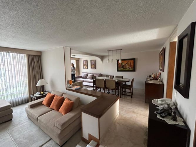 Casa de 4 alcobas en venta en Lagos De Cordoba, Bogotá, 204 m² · foto 8 de 24