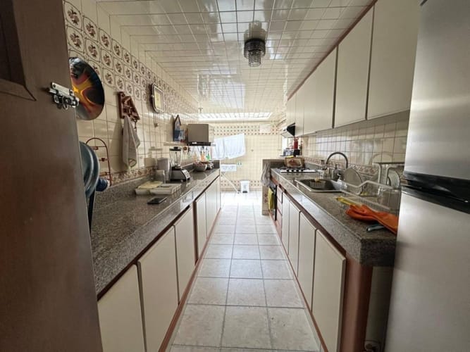 Casa de 4 alcobas en venta en Lagos De Cordoba, Bogotá, 204 m² · foto 10 de 24