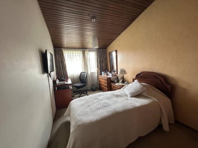 Casa de 4 alcobas en venta en Lagos De Cordoba, Bogotá, 204 m² · foto 18 de 24