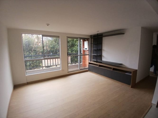 Apartamento de 3 alcobas en venta en La Prosperidad, Madrid, 64 m² · foto 2 de 24