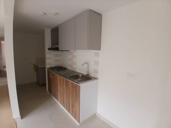 Apartamento de 3 alcobas en venta en La Prosperidad, Madrid, 64 m² · foto 3 de 24