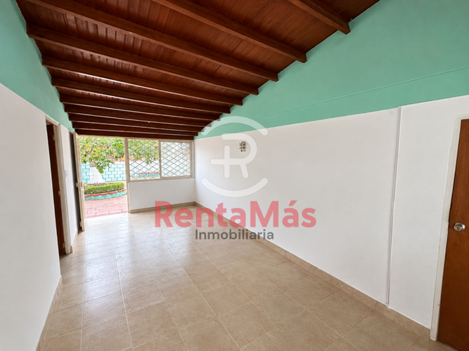 Casa de 4 alcobas en venta en Conjunto Cerrado Firenze, Villa del Rosario, 240 m² · foto 2 de 11