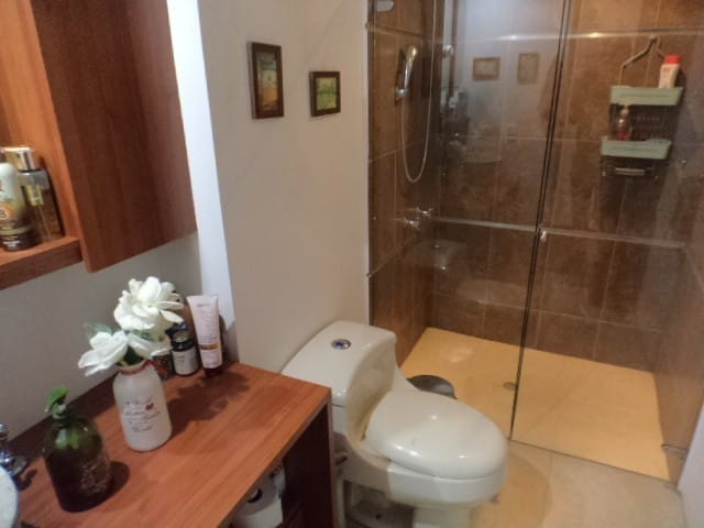 Apartamento de 3 alcobas en venta en Mazuren, Bogotá, 118 m² · foto 10 de 24