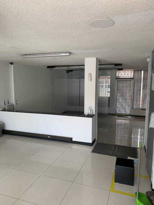 Casa de 6 alcobas en venta en Los Andes, Bogotá, 400 m² · foto 2 de 24
