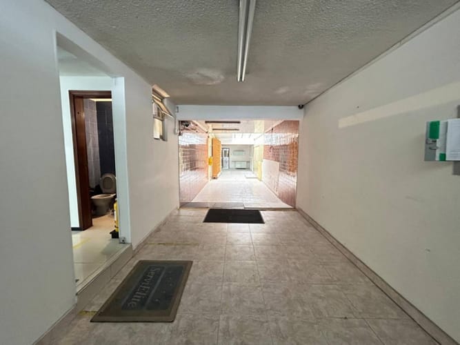 Casa de 6 alcobas en venta en Los Andes, Bogotá, 400 m² · foto 7 de 24