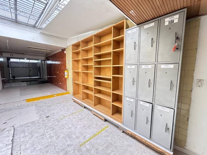 Casa de 6 alcobas en venta en Los Andes, Bogotá, 400 m² · foto 9 de 24