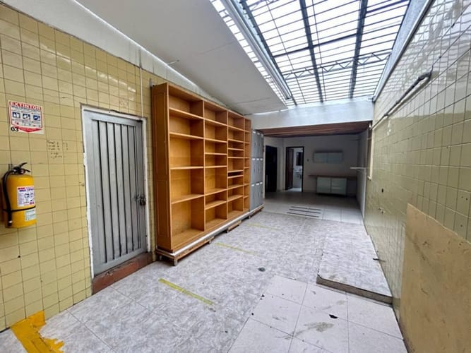 Casa de 6 alcobas en venta en Los Andes, Bogotá, 400 m² · foto 10 de 24