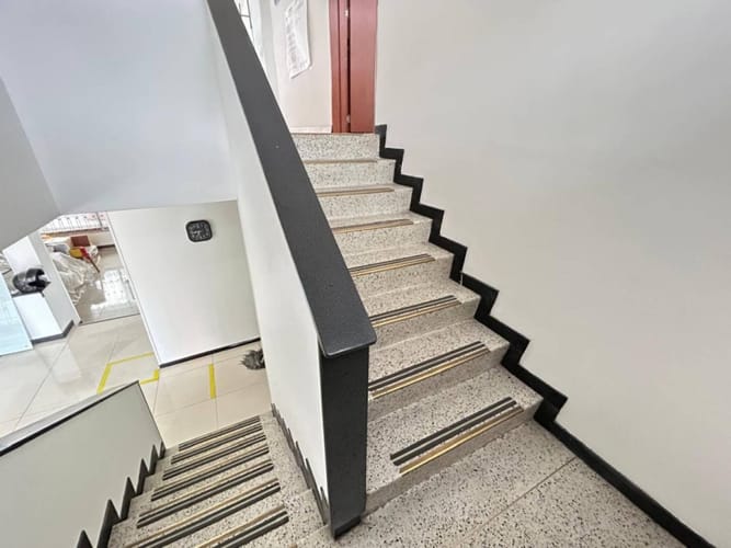 Casa de 6 alcobas en venta en Los Andes, Bogotá, 400 m² · foto 14 de 24