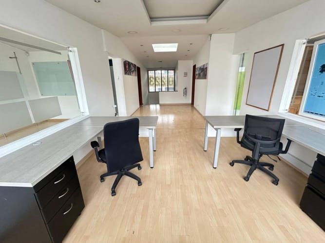 Casa de 6 alcobas en venta en Los Andes, Bogotá, 400 m² · foto 17 de 24