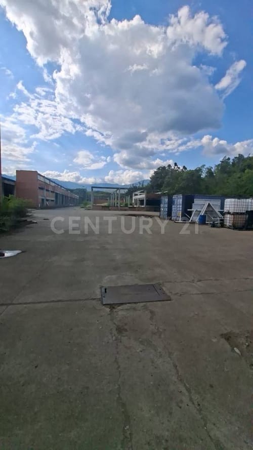 Bodega en venta en Zona Industrial, Yumbo · foto 7 de 18