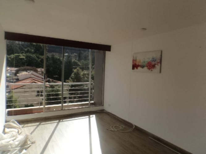 Apartamento de 3 alcobas en venta en Bella Suiza, Bogotá, 100 m² · foto 2 de 24
