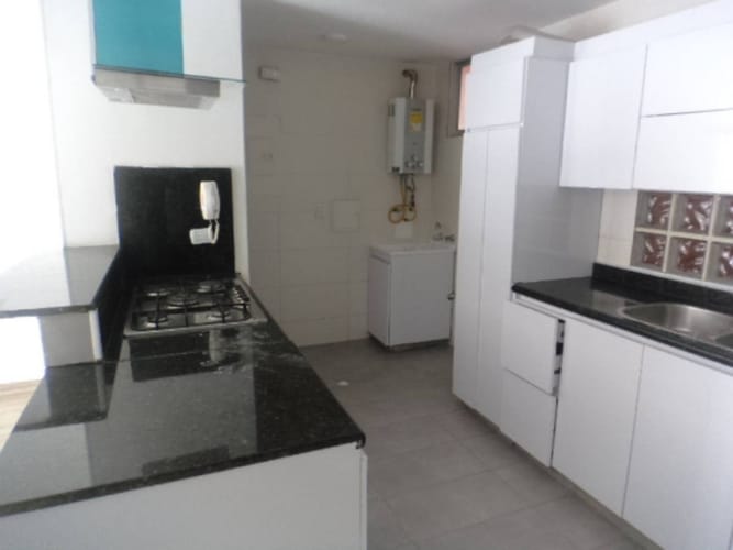 Apartamento de 3 alcobas en venta en Bella Suiza, Bogotá, 100 m² · foto 8 de 24