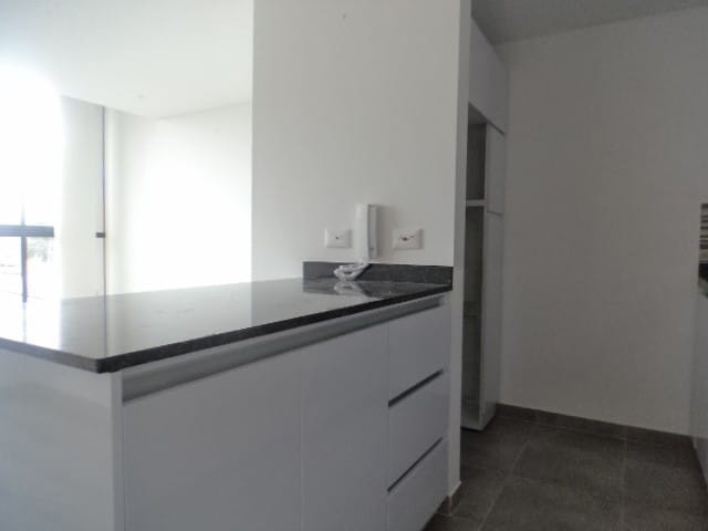 Apartamento de 3 alcobas en venta en Los Andes, Bogotá, 76 m² · foto 3 de 24
