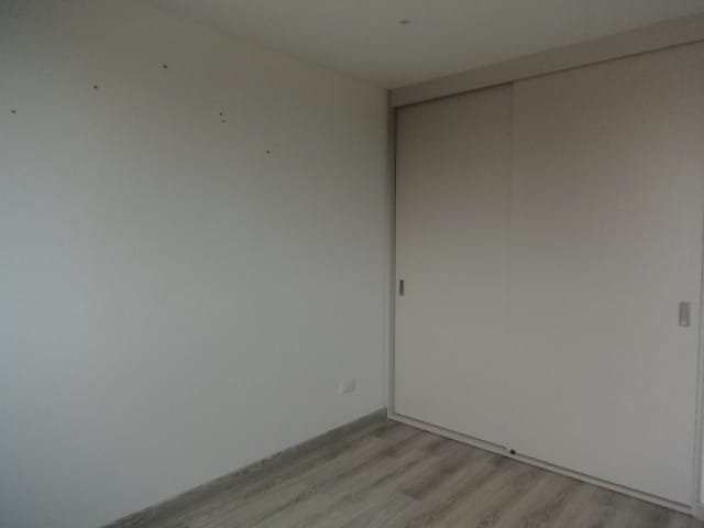 Apartamento de 3 alcobas en venta en Los Andes, Bogotá, 76 m² · foto 18 de 24