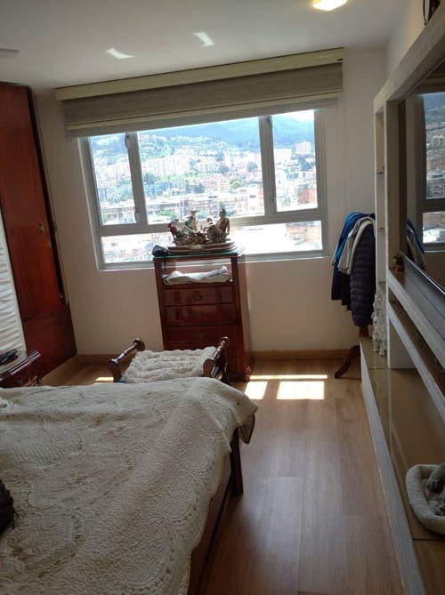 Apartamento de 3 alcobas en venta en Ciudad Berna, Bogotá, 96 m² · foto 6 de 12