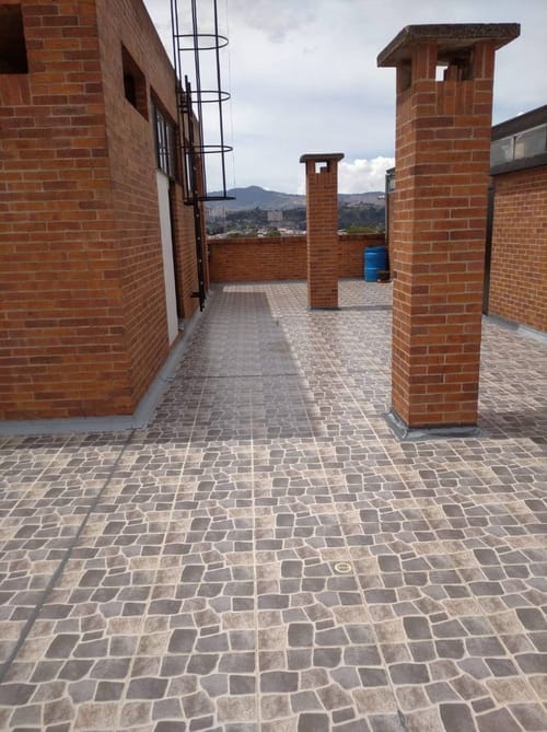 Apartamento de 3 alcobas en venta en Ciudad Berna, Bogotá, 96 m² · foto 10 de 12