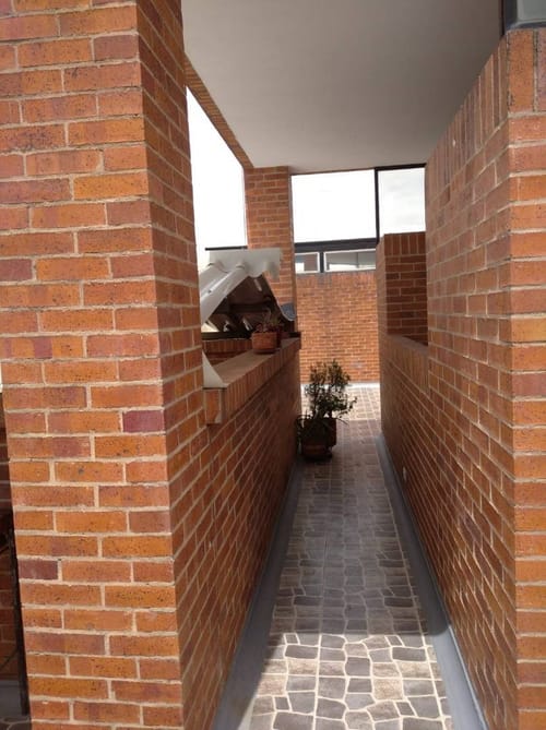 Apartamento de 3 alcobas en venta en Ciudad Berna, Bogotá, 96 m² · foto 11 de 12