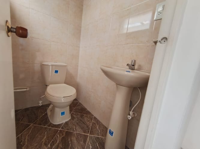 Casa de 5 alcobas en arriendo en Laureles, Medellín, 180 m² · foto 19 de 20