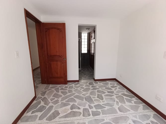 Apartamento de 2 alcobas en arriendo en Laureles, Medellín, 104 m² · foto 13 de 20