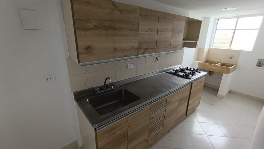 Apartamento de 2 alcobas en arriendo en Altavista, Medellín, 70 m² · foto 6 de 12