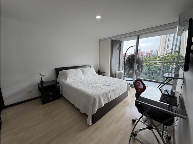 Apartamento de 2 alcobas en arriendo en Oviedo, Medellín, 90 m² · foto 16 de 20