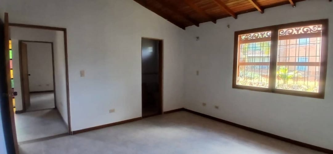 Casa de 3 alcobas en arriendo en Pantanillo, El Retiro, 250 m² · foto 11 de 24