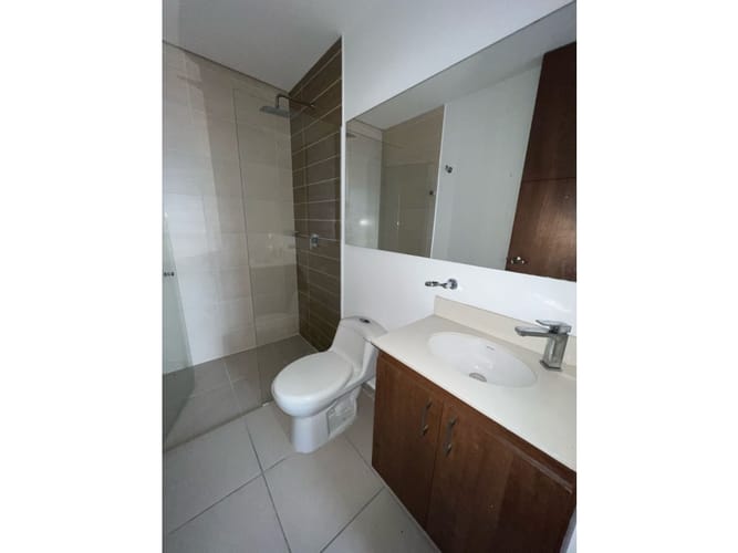 Apartamento de 3 alcobas en arriendo en El Tesoro, Medellín, 98 m² · foto 10 de 24