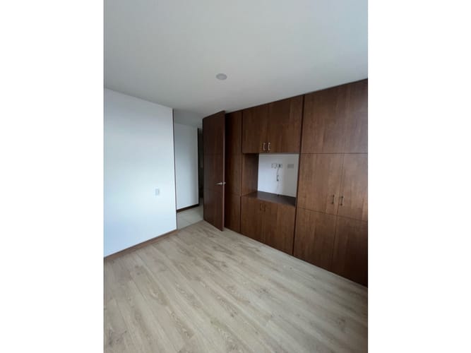 Apartamento de 3 alcobas en arriendo en El Tesoro, Medellín, 98 m² · foto 13 de 24