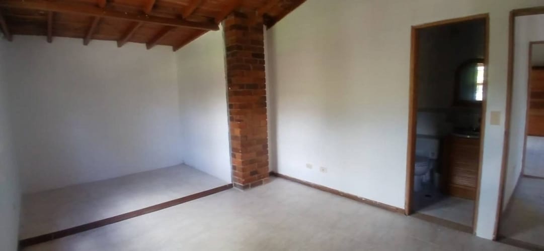 Casa de 3 alcobas en arriendo en Pantanillo, El Retiro, 250 m² · foto 21 de 24