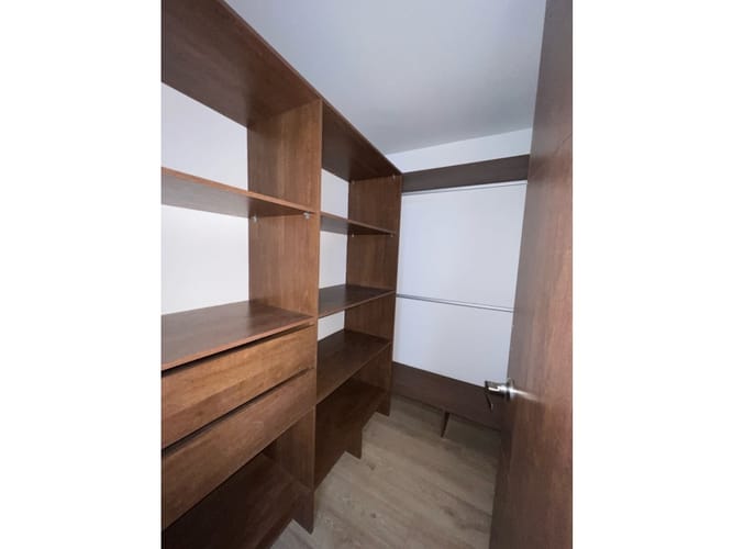 Apartamento de 3 alcobas en arriendo en El Tesoro, Medellín, 98 m² · foto 17 de 24