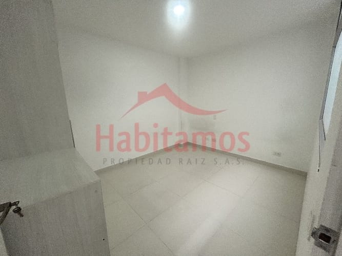 Apartamento de 3 alcobas en arriendo en La Magnolia, Envigado, 70 m² · foto 8 de 13
