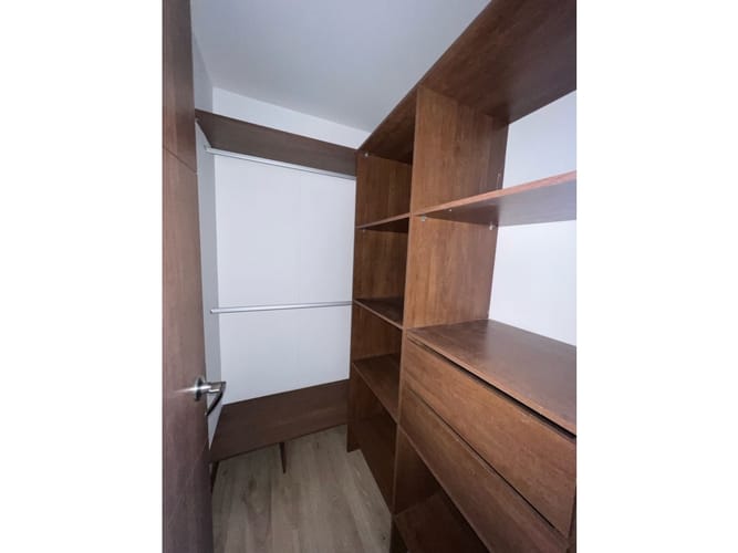 Apartamento de 3 alcobas en arriendo en El Tesoro, Medellín, 98 m² · foto 18 de 24
