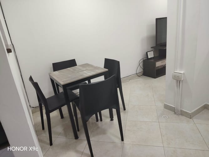 Apartaestudio en arriendo en Laureles, Medellín, 45 m² · foto 3 de 12