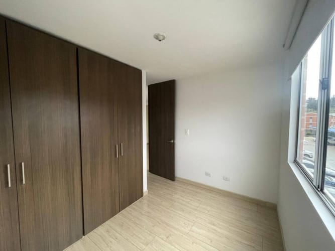 Apartamento de 2 alcobas en venta en Portales Del Norte, Bogotá, 54 m² · foto 13 de 21