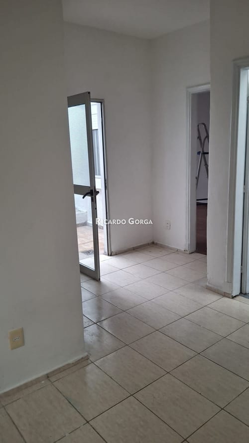 Apartamento en alquiler 2 dormitorios y patio sin gastos comunes en La Comercial · Photo 7