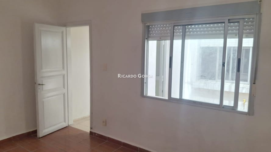 Apartamento en alquiler 2 dormitorios y patio sin gastos comunes en La Comercial · Photo 8