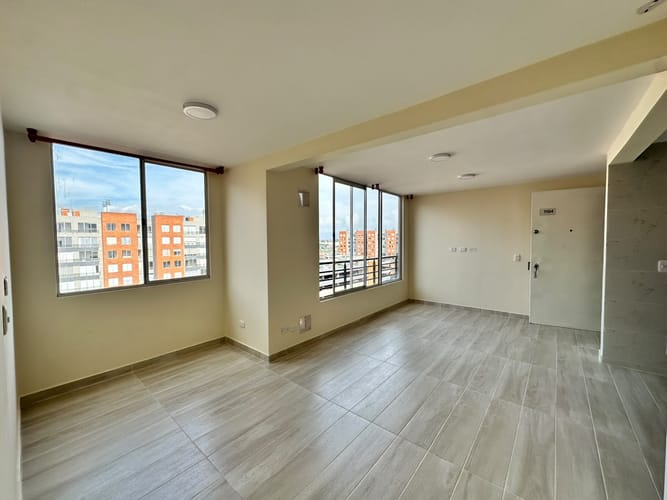 Apartamento de 2 alcobas en arriendo en San Pedro, Madrid, 52 m² · foto 2 de 9